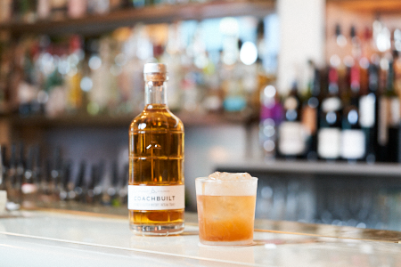 Coachbuilt Whisky serve and cocktail